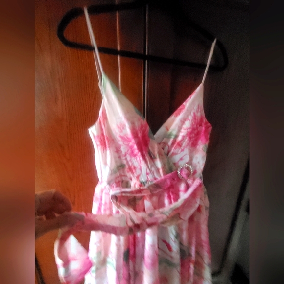 TRIXXI CLOTHING COMPANY SIZE 3 JUNIOR FLORAL FLITTER DRESS - Picture 8 of 16